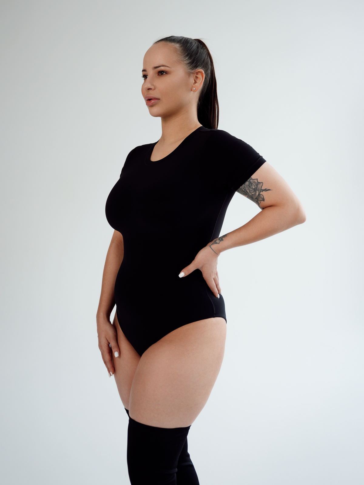 Lyavi shaping bodysuit